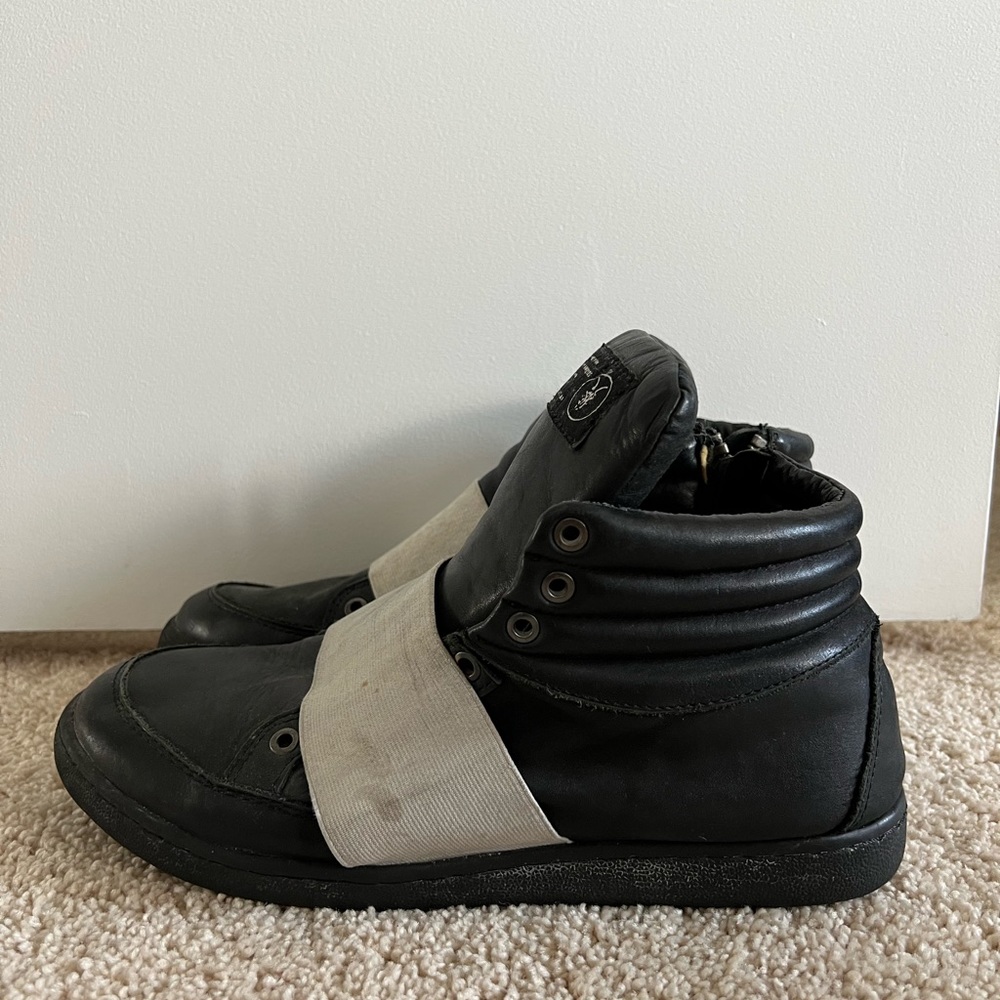 All Saints black/white Slip-on high-top leather sneaker with elastic band size43